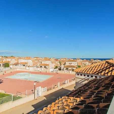 025 Sunny Oasis - Alicante Apartment Torrevieja